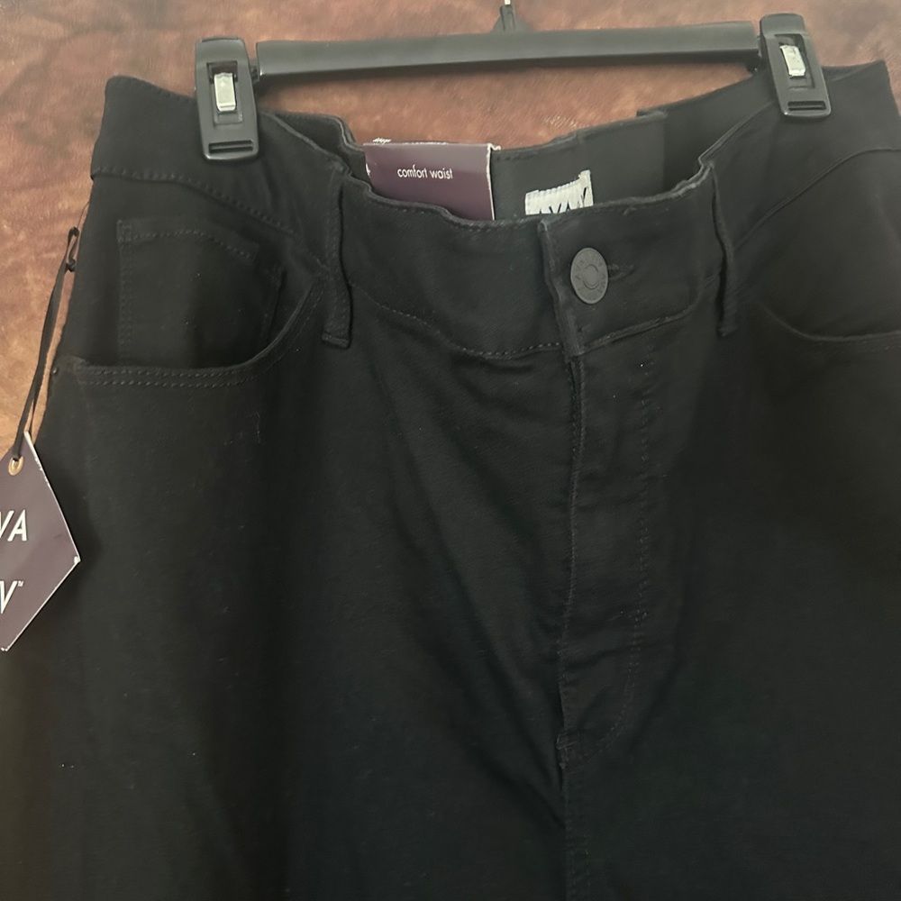 Ava & Viv Elegant Black Jeans - Picture 8 of 9